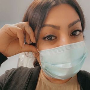 Meet your Posher, Jeannette